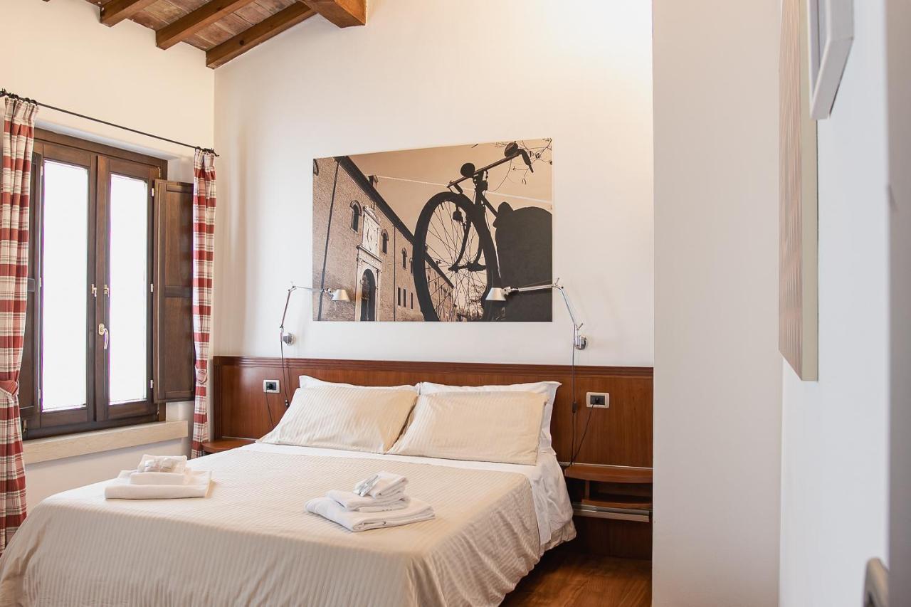 Boutique Rooms 3 0 Ferrara Exterior photo