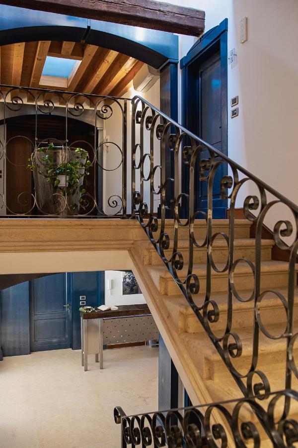 Boutique Rooms 3 0 Ferrara Exterior photo